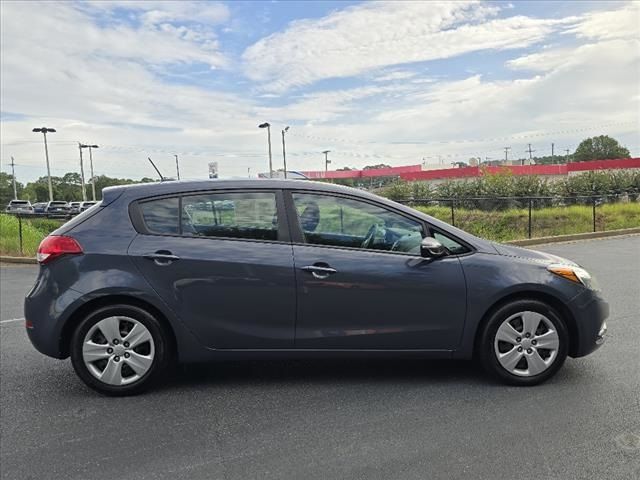 2016 Kia Forte5 LX