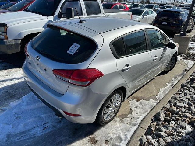 2016 Kia Forte5 LX