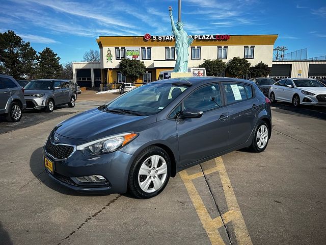 2016 Kia Forte5 LX