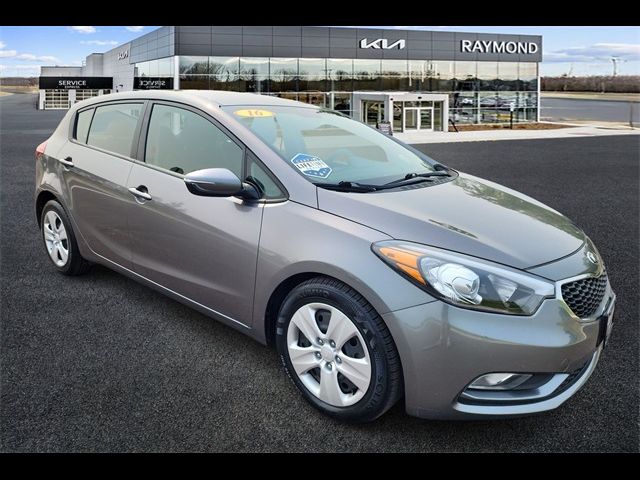 2016 Kia Forte5 LX