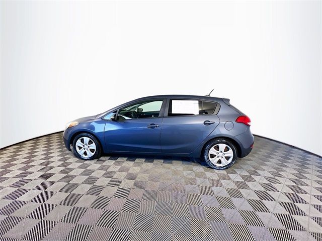 2016 Kia Forte5 LX