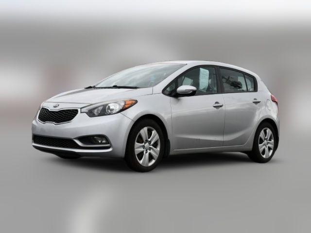 2016 Kia Forte5 LX