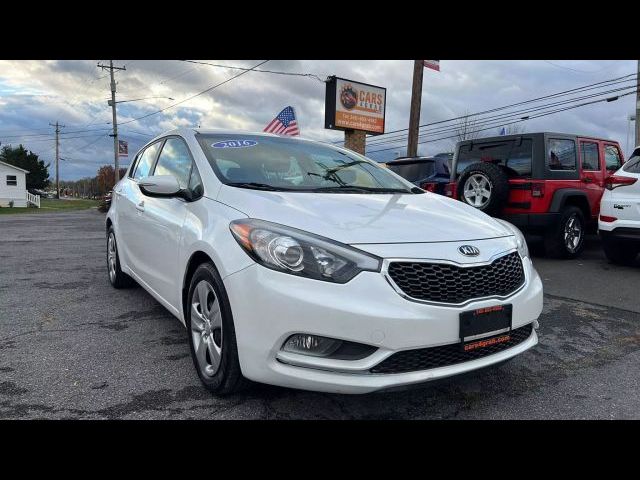 2016 Kia Forte5 LX