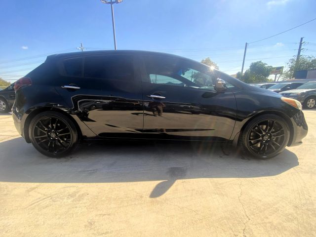 2016 Kia Forte5 SX
