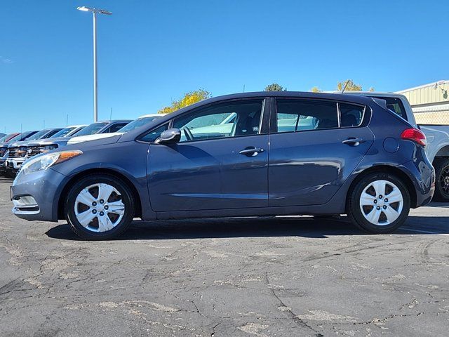 2016 Kia Forte5 LX