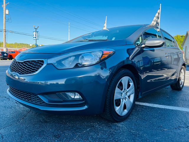 2016 Kia Forte5 LX