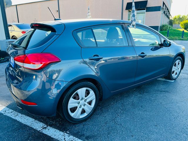 2016 Kia Forte5 LX