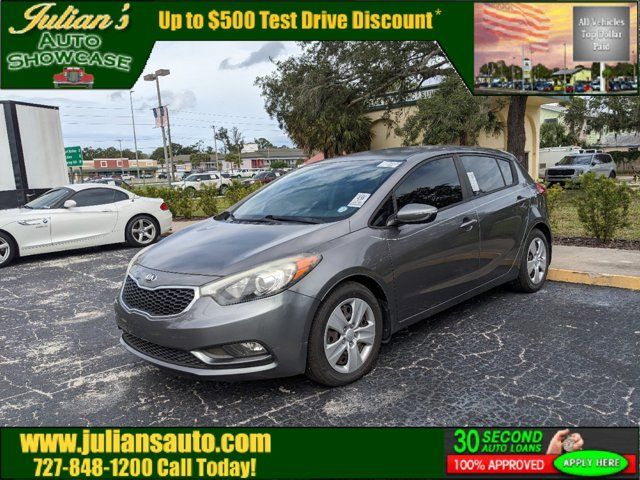 2016 Kia Forte5 LX