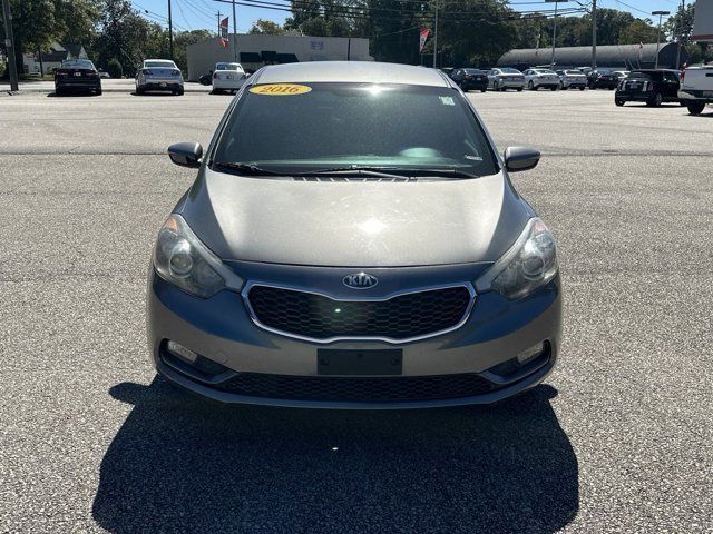 2016 Kia Forte5 LX