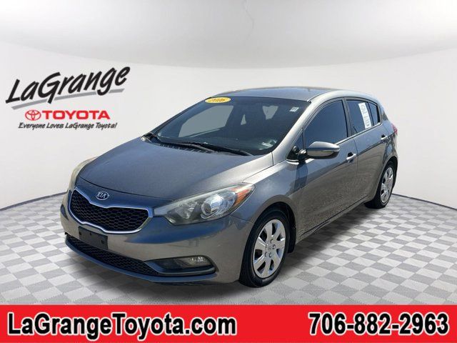 2016 Kia Forte5 LX