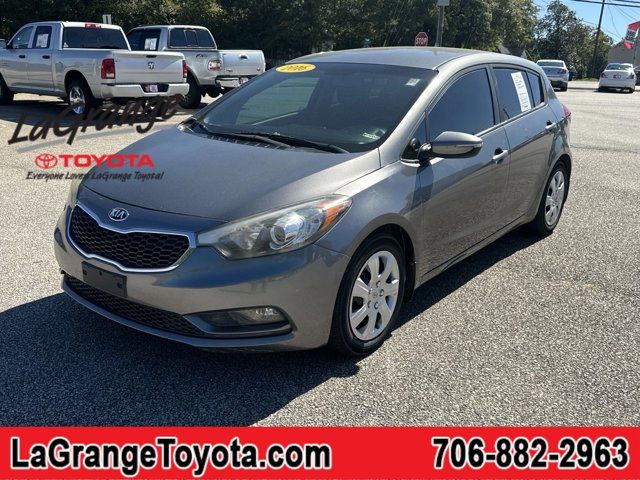 2016 Kia Forte5 LX