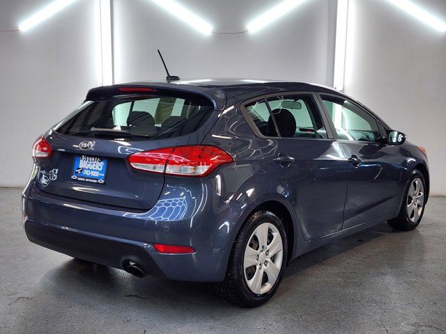 2016 Kia Forte5 LX