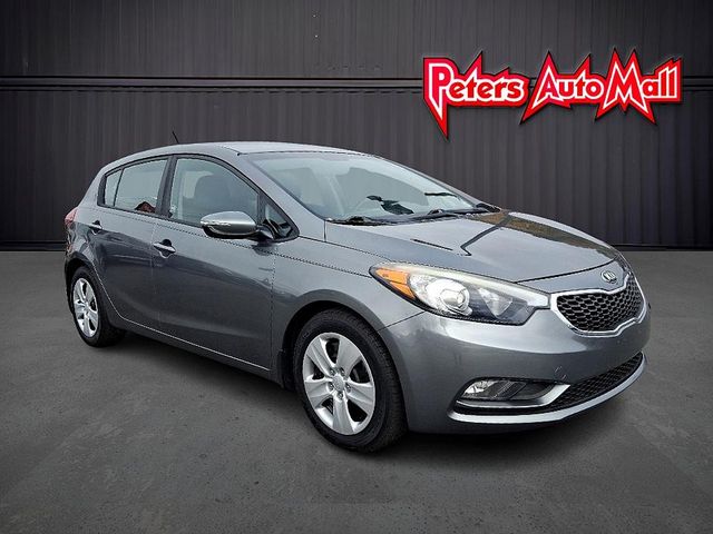 2016 Kia Forte5 LX