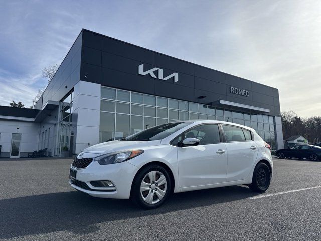 2016 Kia Forte5 LX