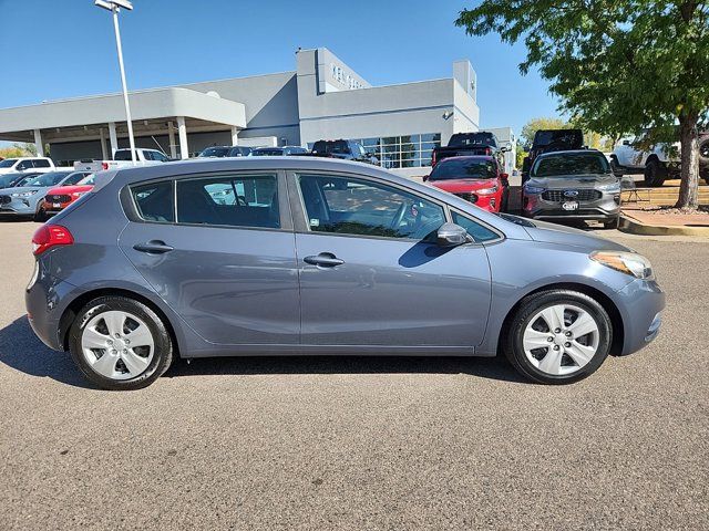 2016 Kia Forte5 LX