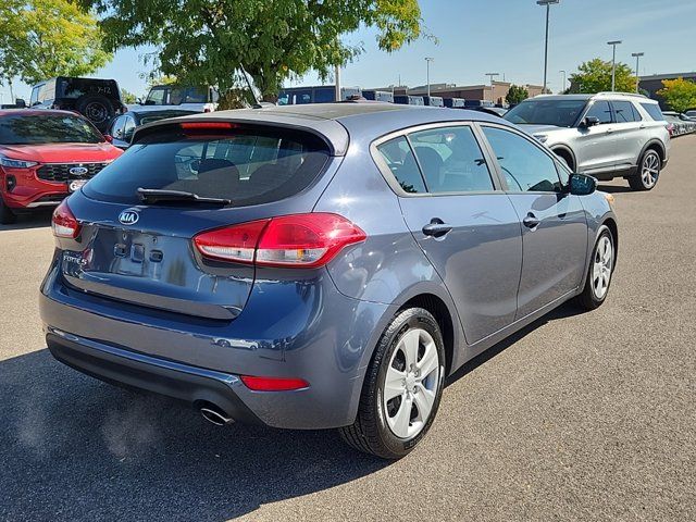 2016 Kia Forte5 LX