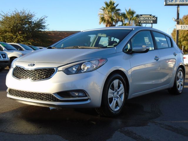 2016 Kia Forte5 LX