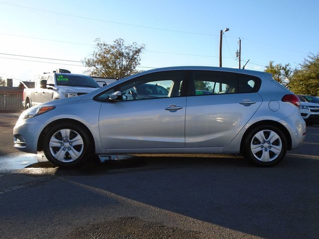 2016 Kia Forte5 LX