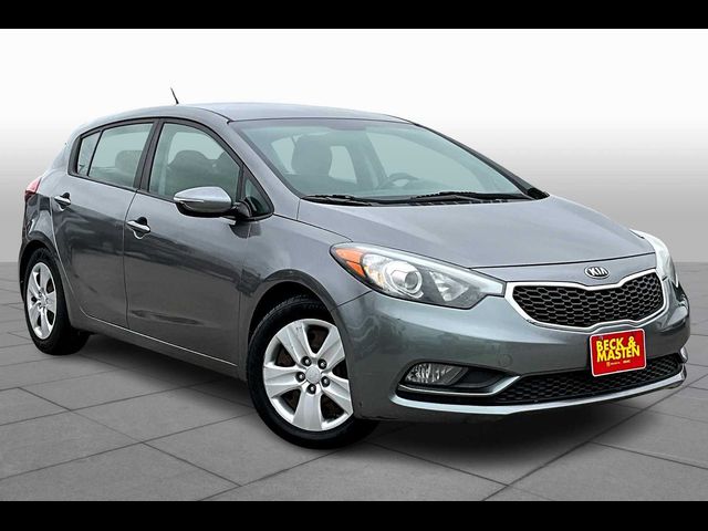 2016 Kia Forte5 LX