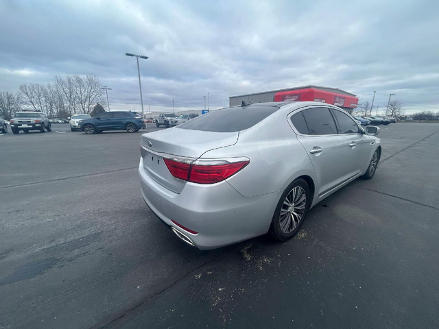 2016 Kia K900 Luxury