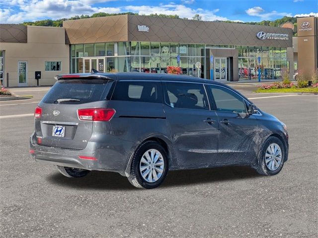 2016 Kia Sedona EX