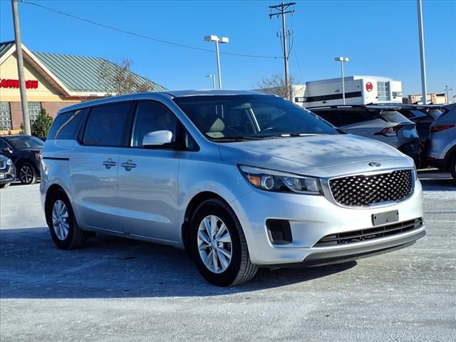 2016 Kia Sedona L