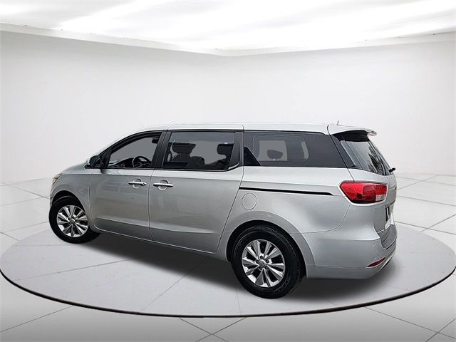 2016 Kia Sedona L