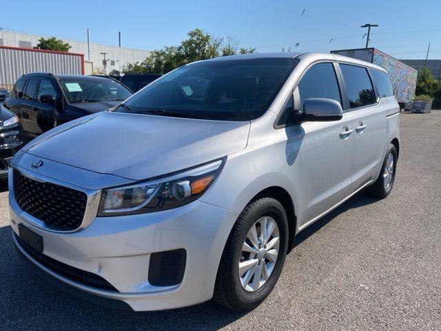 2016 Kia Sedona L