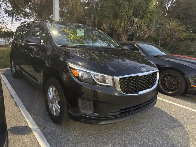 2016 Kia Sedona L