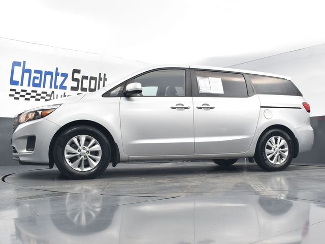 2016 Kia Sedona L