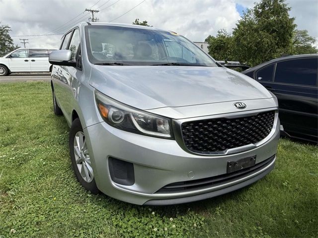 2016 Kia Sedona L
