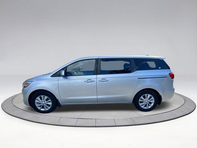 2016 Kia Sedona L