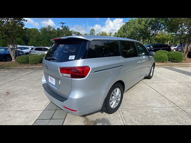 2016 Kia Sedona L