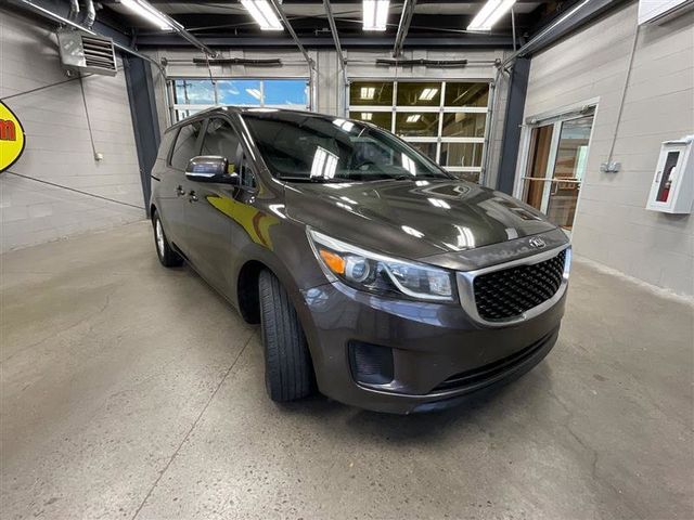 2016 Kia Sedona LX