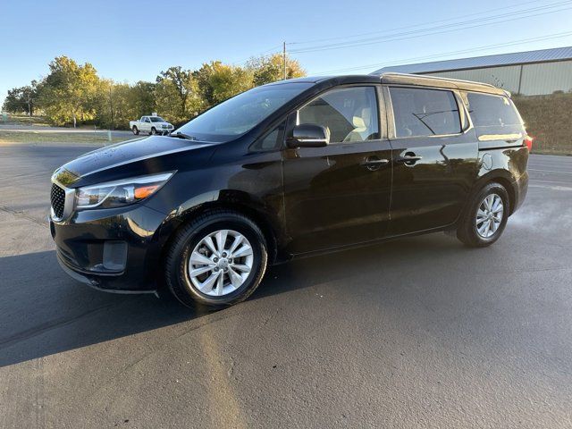 2016 Kia Sedona LX