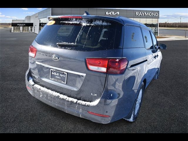 2016 Kia Sedona LX