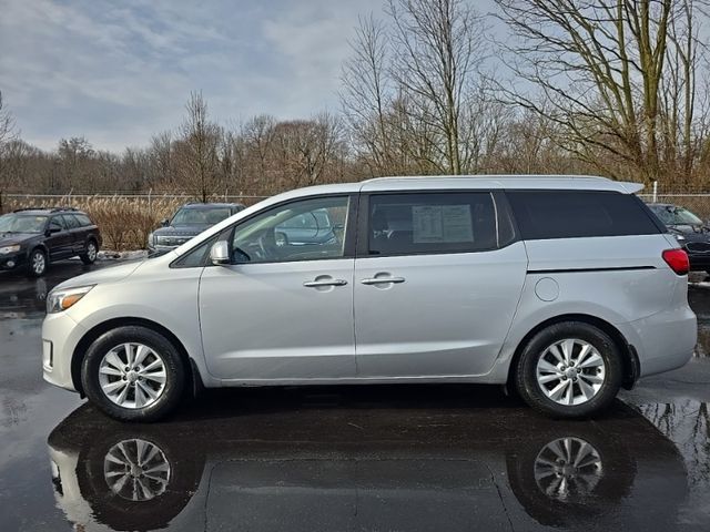 2016 Kia Sedona LX