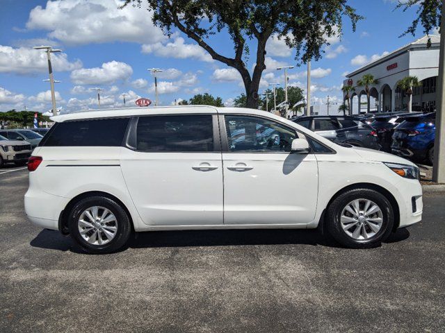 2016 Kia Sedona LX