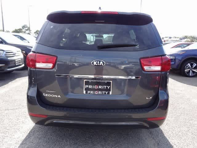 2016 Kia Sedona LX