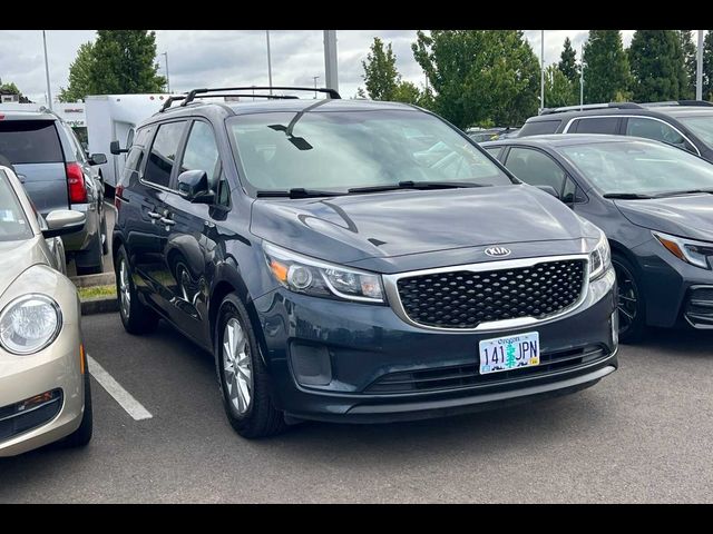 2016 Kia Sedona LX