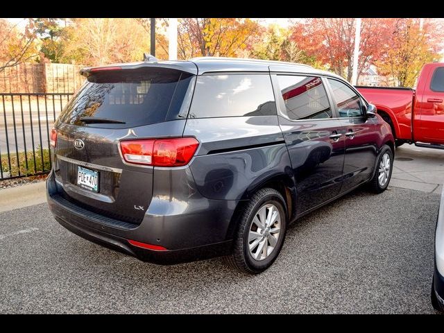 2016 Kia Sedona LX