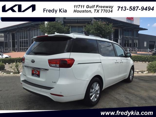 2016 Kia Sedona LX