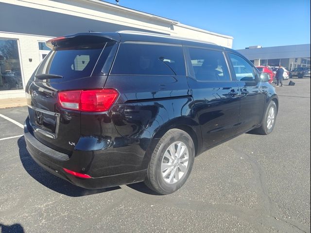 2016 Kia Sedona LX