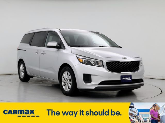 2016 Kia Sedona LX