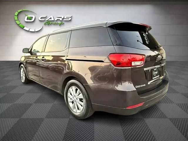 2016 Kia Sedona LX