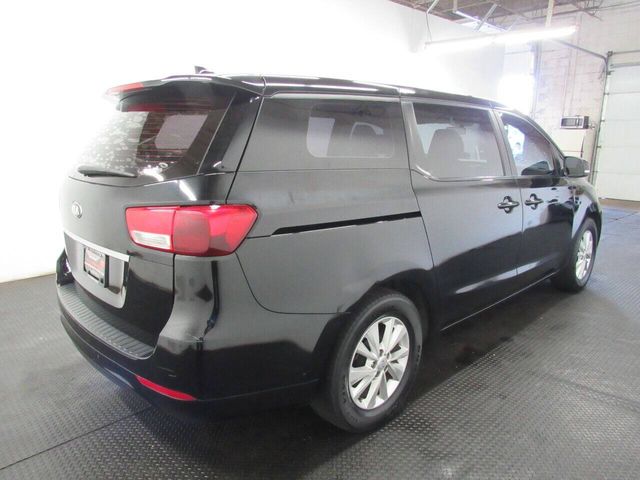 2016 Kia Sedona L