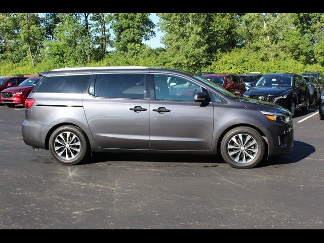 2016 Kia Sedona SX