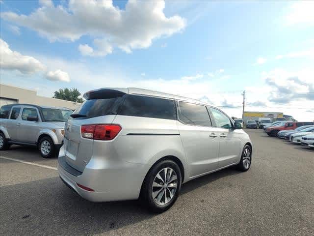 2016 Kia Sedona SX