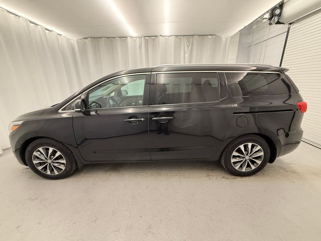 2016 Kia Sedona SX