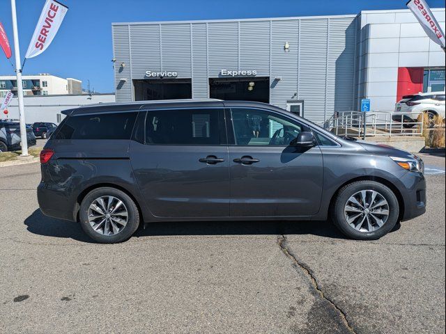 2016 Kia Sedona SX